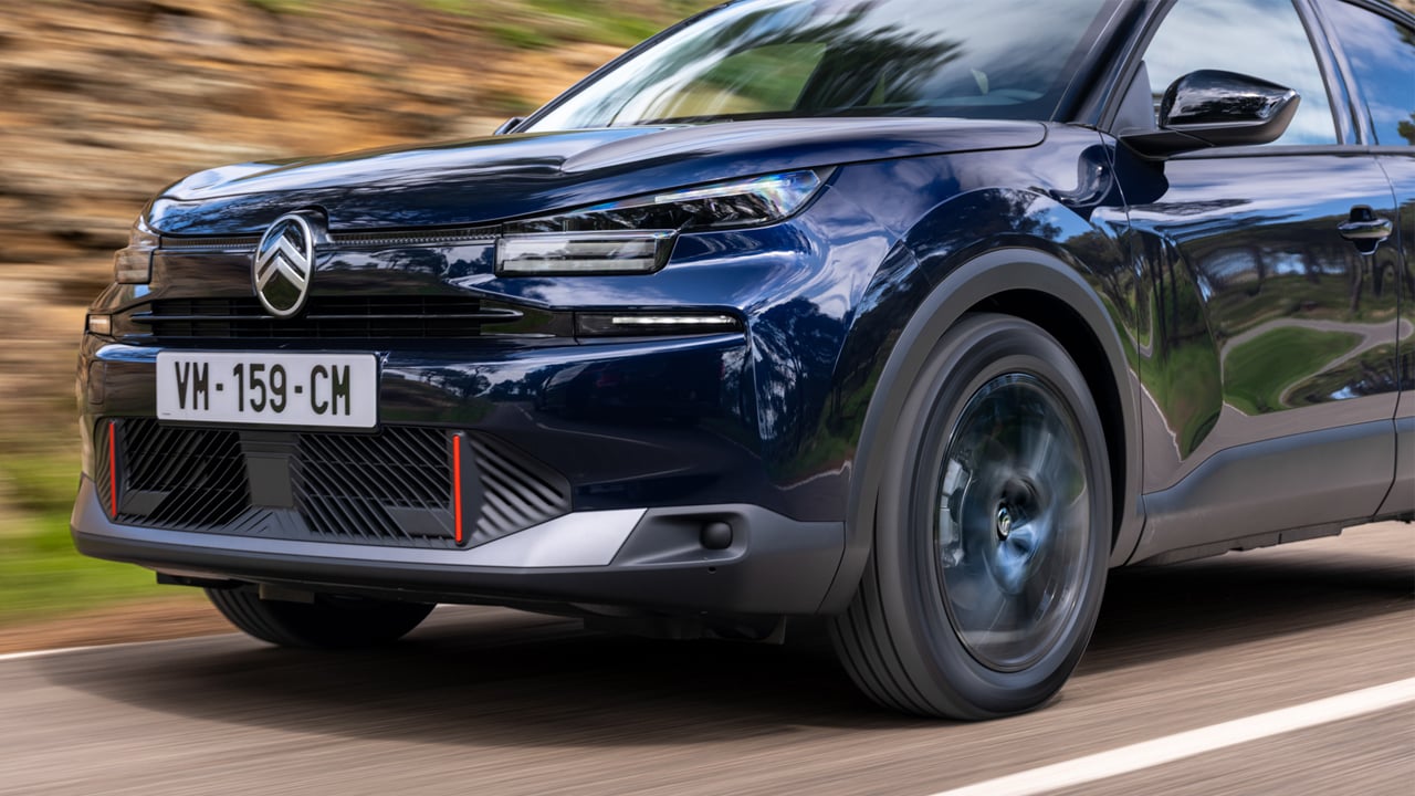 Dacia Aprieta Y Citroën Responde Con El C4 Collection, El Compacto Es Ahora Más Elegante Y Tecnológico