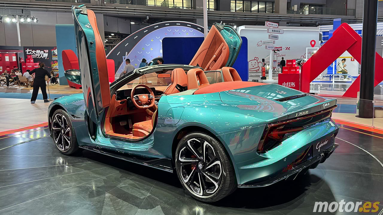 Morris Garage Renueva El Mg Cyberster, El Roadster Con Más De 500 Cv Estrena Novedades Interesantes