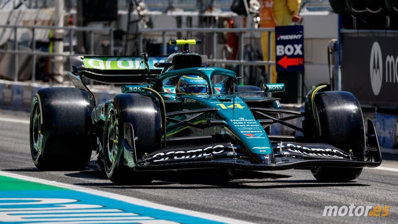 Alonso Se Divierte Aun Siendo Décimo: Las Mejoras De Aston Martin Son Una Realidad