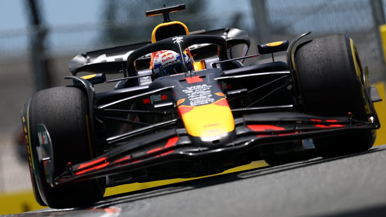 Verstappen Lo Vuelve A Hacer Y Deja A Los Mclaren Sin Pole; Sainz Se Cuela Entre Los Mejores
