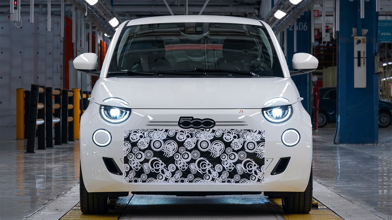 El Fiat 500 Quiere Volver A Reinar En Europa, Ahora Es Híbrido Pero Todavía No Está Completamente Listo