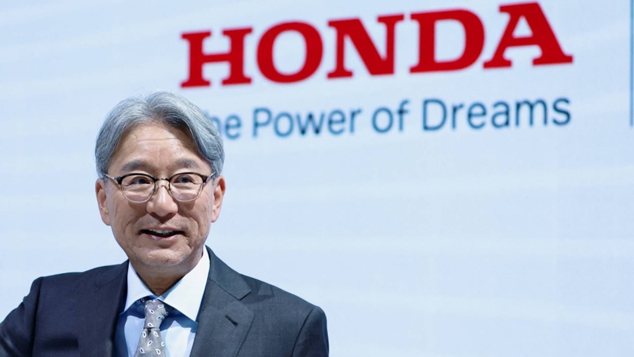 El Ceo De Honda Cambia De Estrategia Para Adaptarse A La Realidad, Menos Eléctricos Y Más Híbridos