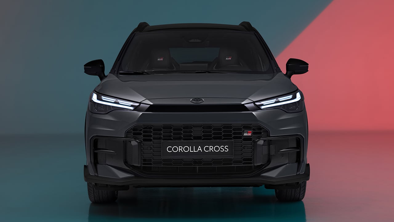 Nuevo Toyota Corolla Cross 2025, El Suv Híbrido Japonés Es Ahora Más Refinado Y Deportivo Gracias Al Sello Gr Sport