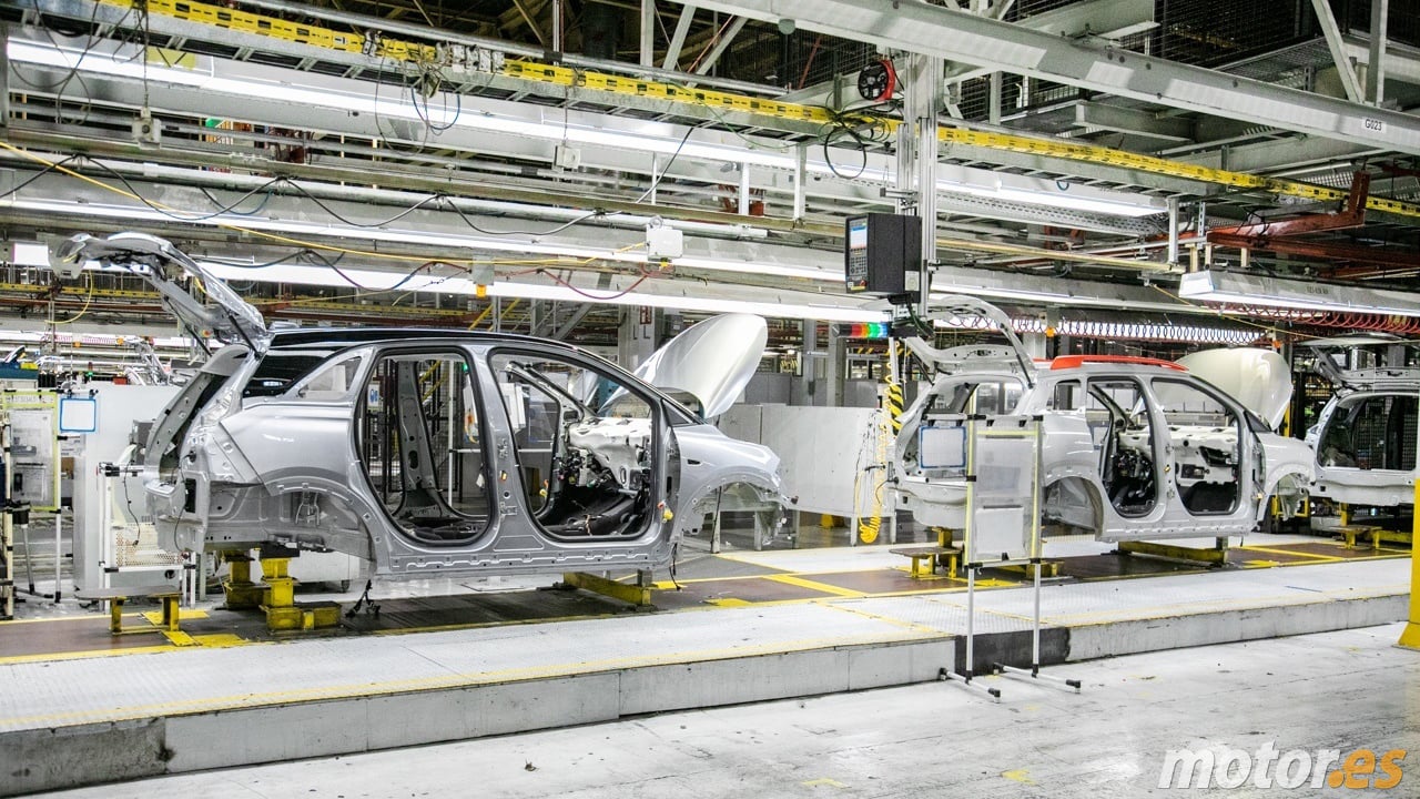 1.500 Chinos Llegan A España Para Construir La Fábrica De Baterías Lfp De Stellantis Y Catl En Figueruelas