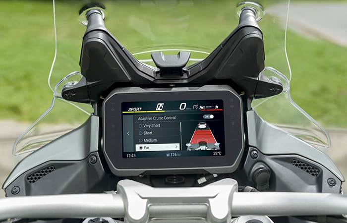 Aras: La Evoluci&Oacute;N Segura En La Moto